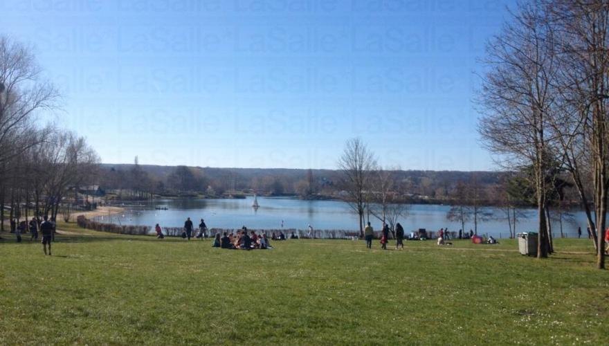 Base de Loisirs (Proche de la Résidence) - Résidence Jean-Baptiste de La Salle