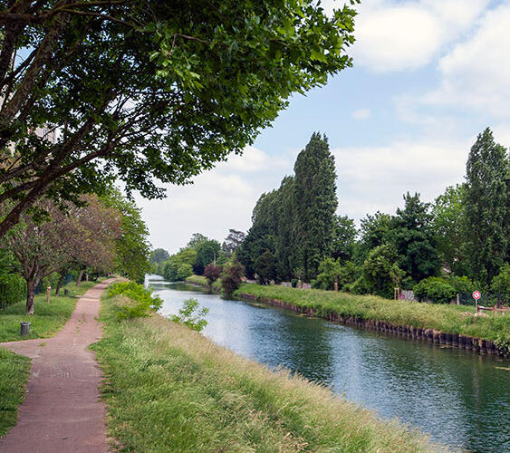 Résidence Berges du Canal à Chelles - Canal Chemin