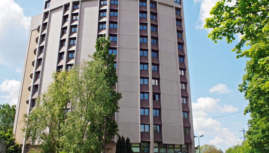 1 Place Des Linandes Mauves 95000 Cergy