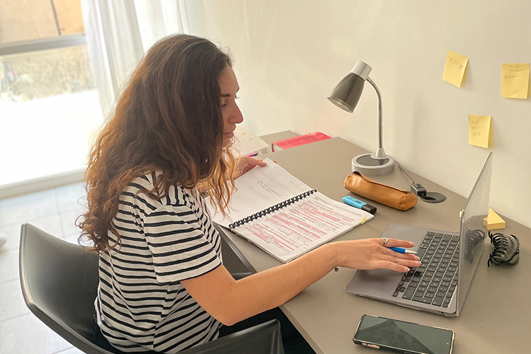 Bureau logement - Studélites Marseille Castellane