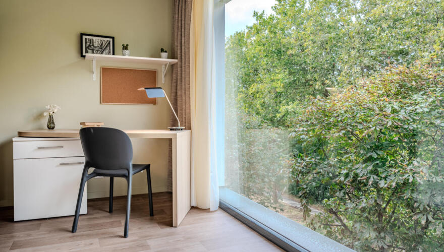 River Island à Rennes - Bureau et vue T1