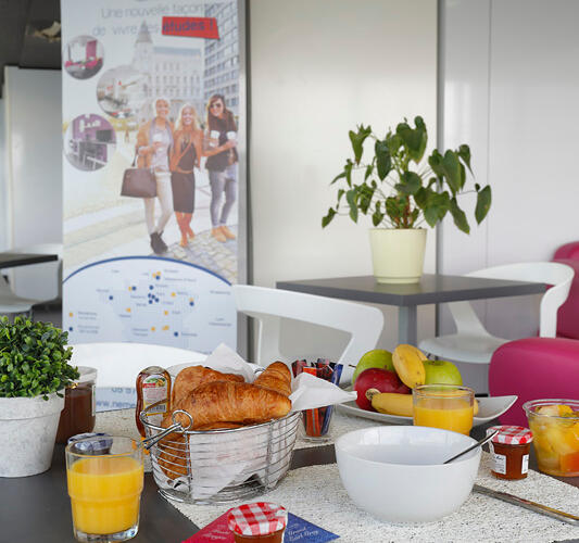 salle commune - Néméa Appart'Etud Eurasanté