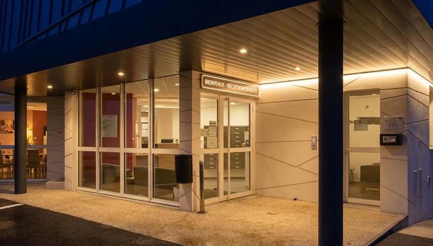 Entrée de la résidence - Odalys Campus Orléans Centre