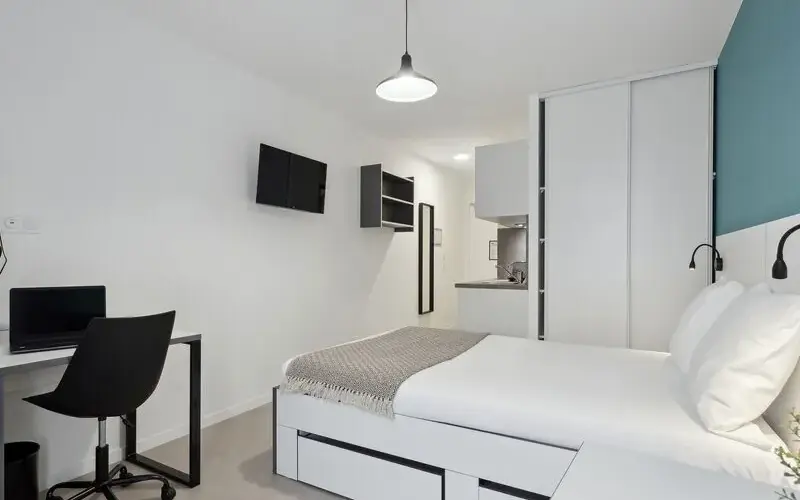 Logement - All Suites Study Noisy