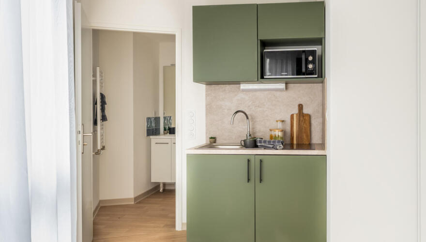 Canvas Bordeaux Docks in Bordeaux - Diamond studio - Kitchenette équipée et accès à la salle d'eau