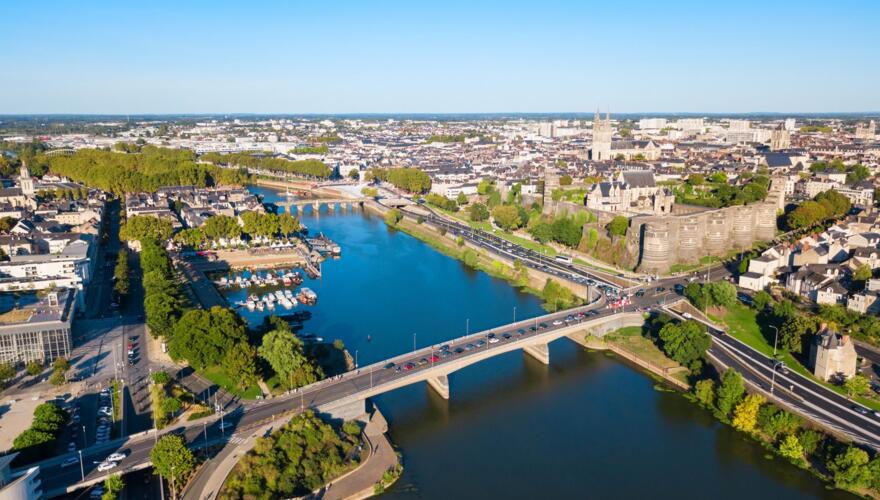 Bords de la Maine à proximité du coliving CAPUCINS à Angers - CAPUCINS