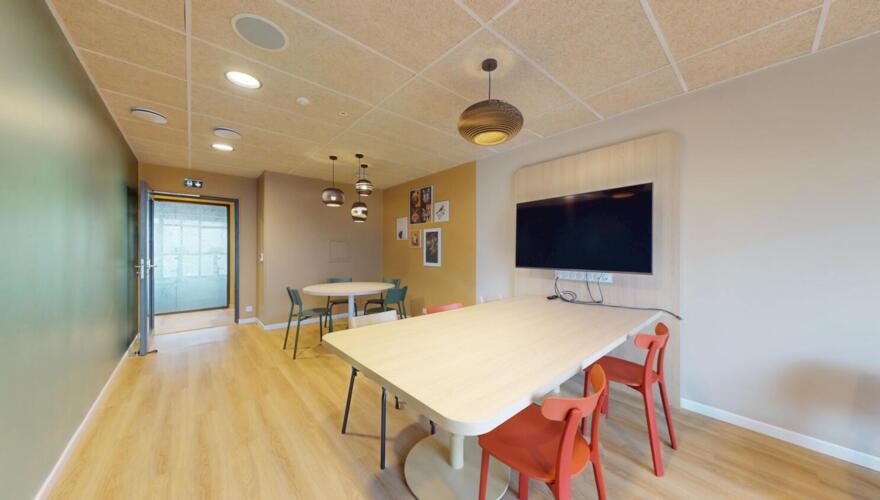 Espace coworking 2 - Résidence Sweetly Saclay Gif sur Yvette