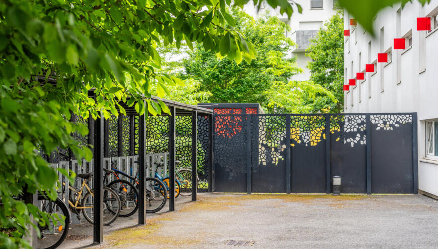 Entrée de la résidence - Canvas Evry