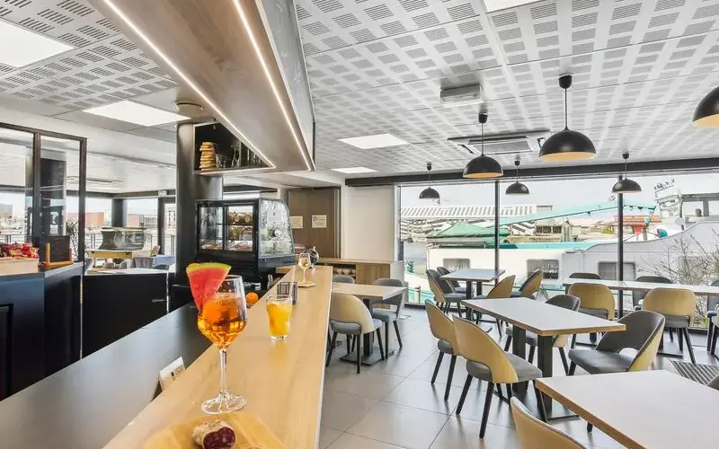 Bar - All Suites Study Dunkerque Centre Université