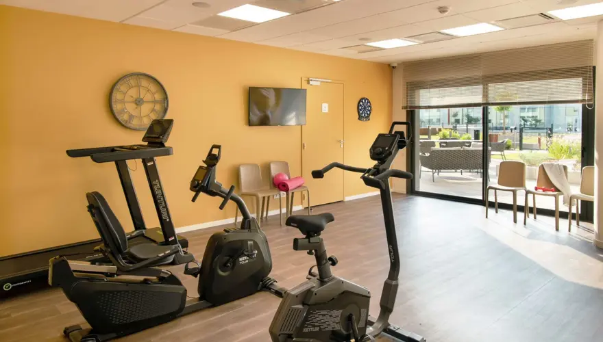 Salle de gym d'une résidence senior Domitys - Domitys Casandra Villepinte