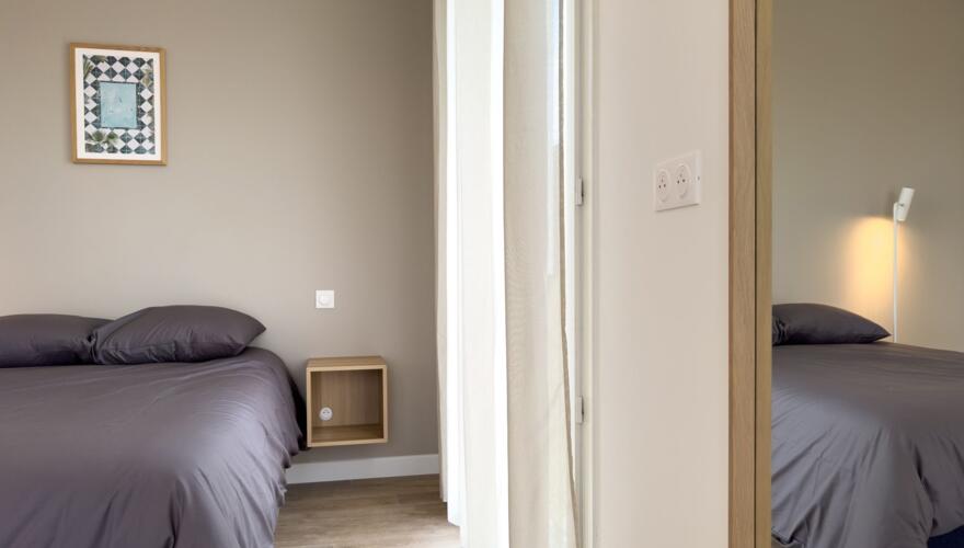 Espace nuit d'un studio meublé du coliving ALLURE à NantesULES à Nantes - ALLURE