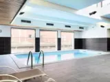 Piscine intérieure - Odalys Campus Lyon